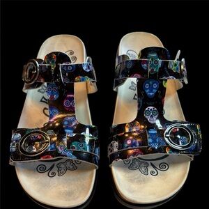Algeria Candy Skull Heritage Sport PG Lite Sandals with Buckles size 8.5 39